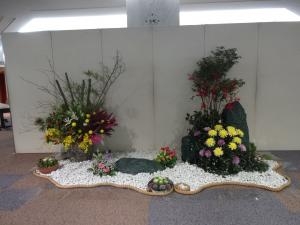 やっと　終わった新年のお花！｜「緑花園」　（徳島県吉野川市の花キューピット加盟店 花屋）のブログ