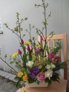 春らしいお花で・・・｜「緑花園」　（徳島県吉野川市の花キューピット加盟店 花屋）のブログ