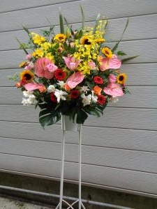 発表会のスタンド花などお届けしました｜「緑花園」　（徳島県吉野川市の花キューピット加盟店 花屋）のブログ