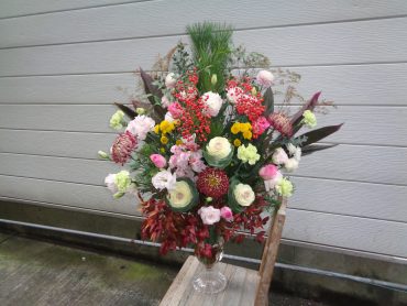 今年最後のお届け｜「緑花園」　（徳島県吉野川市の花キューピット加盟店 花屋）のブログ